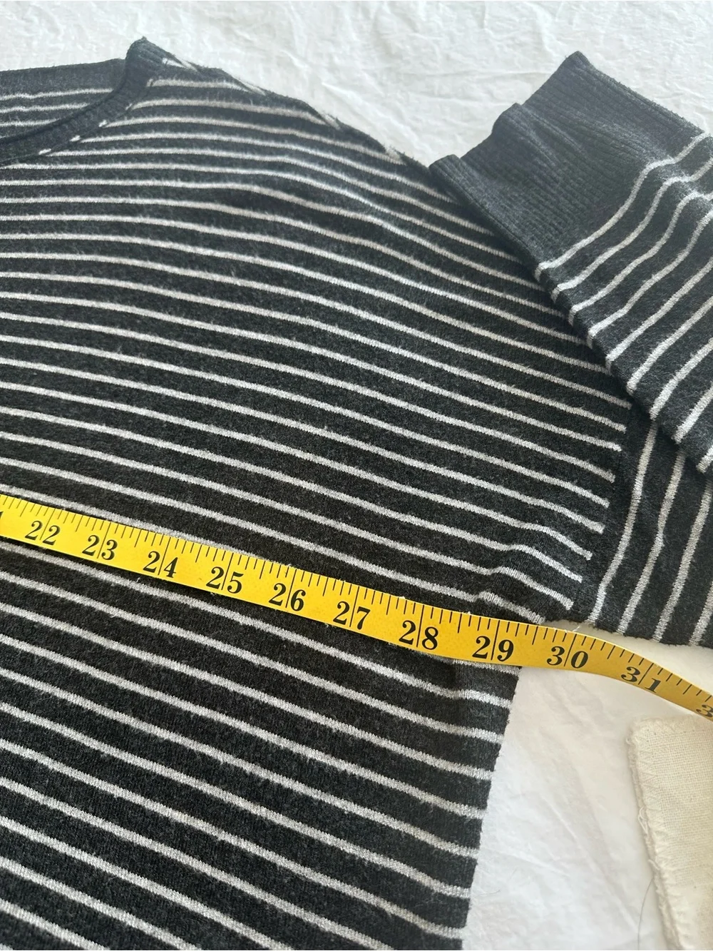 Eileen Fisher black and white Striped Knit Top, size large - Picture 5 of 11